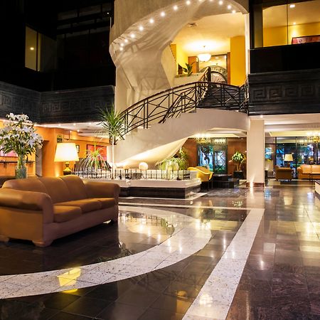 Krystal Monterrey Hotel Eksteriør billede