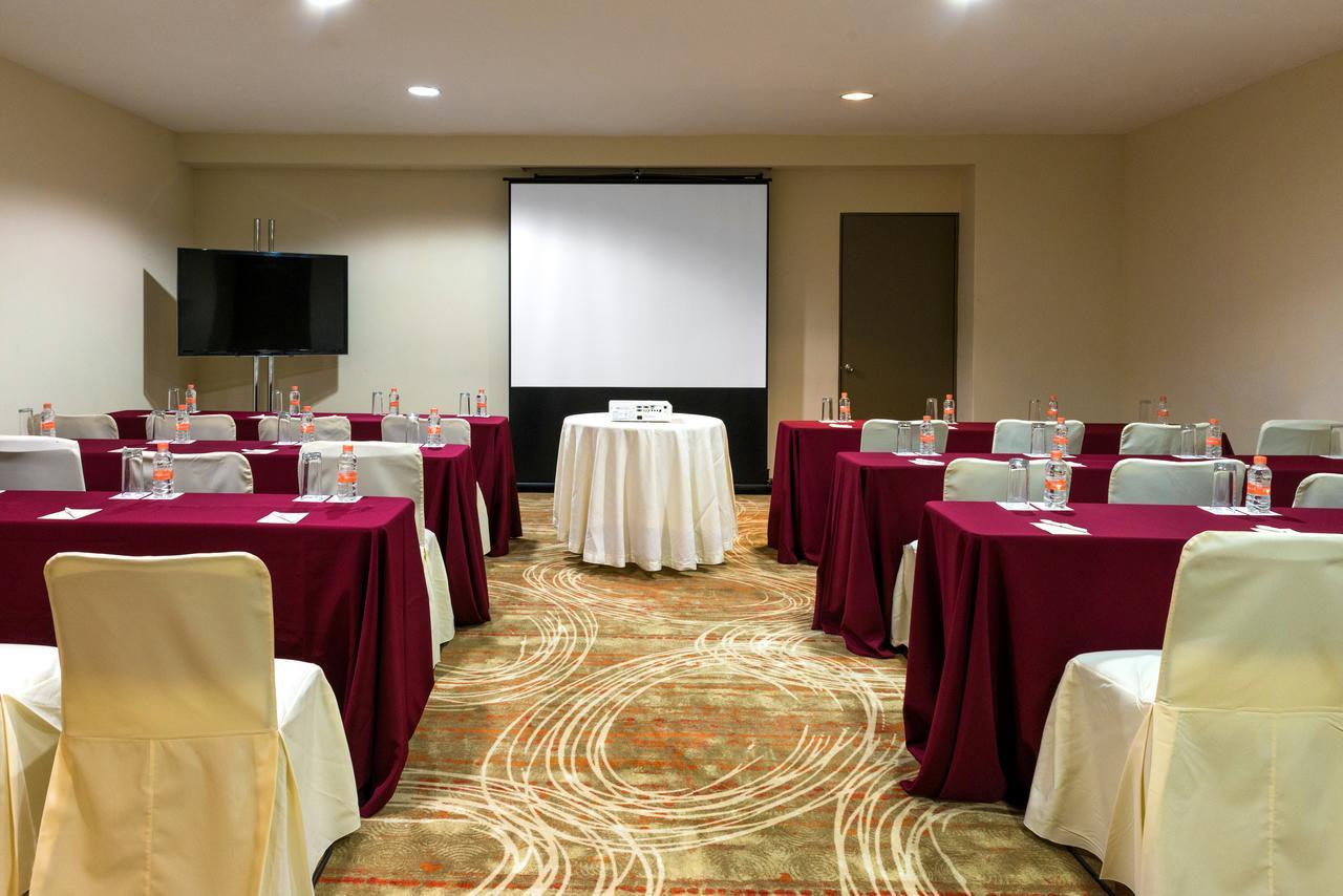 Krystal Monterrey Hotel Eksteriør billede